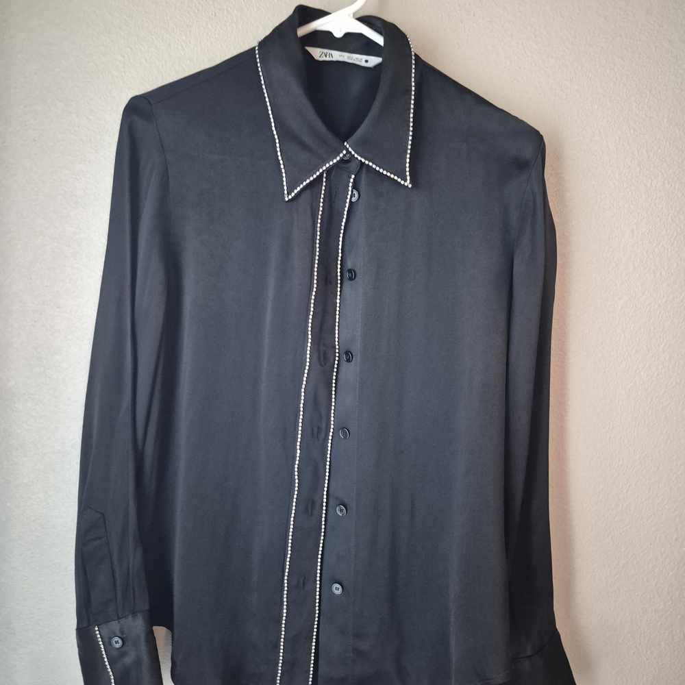 Zara Women's Black Blouse with Trim